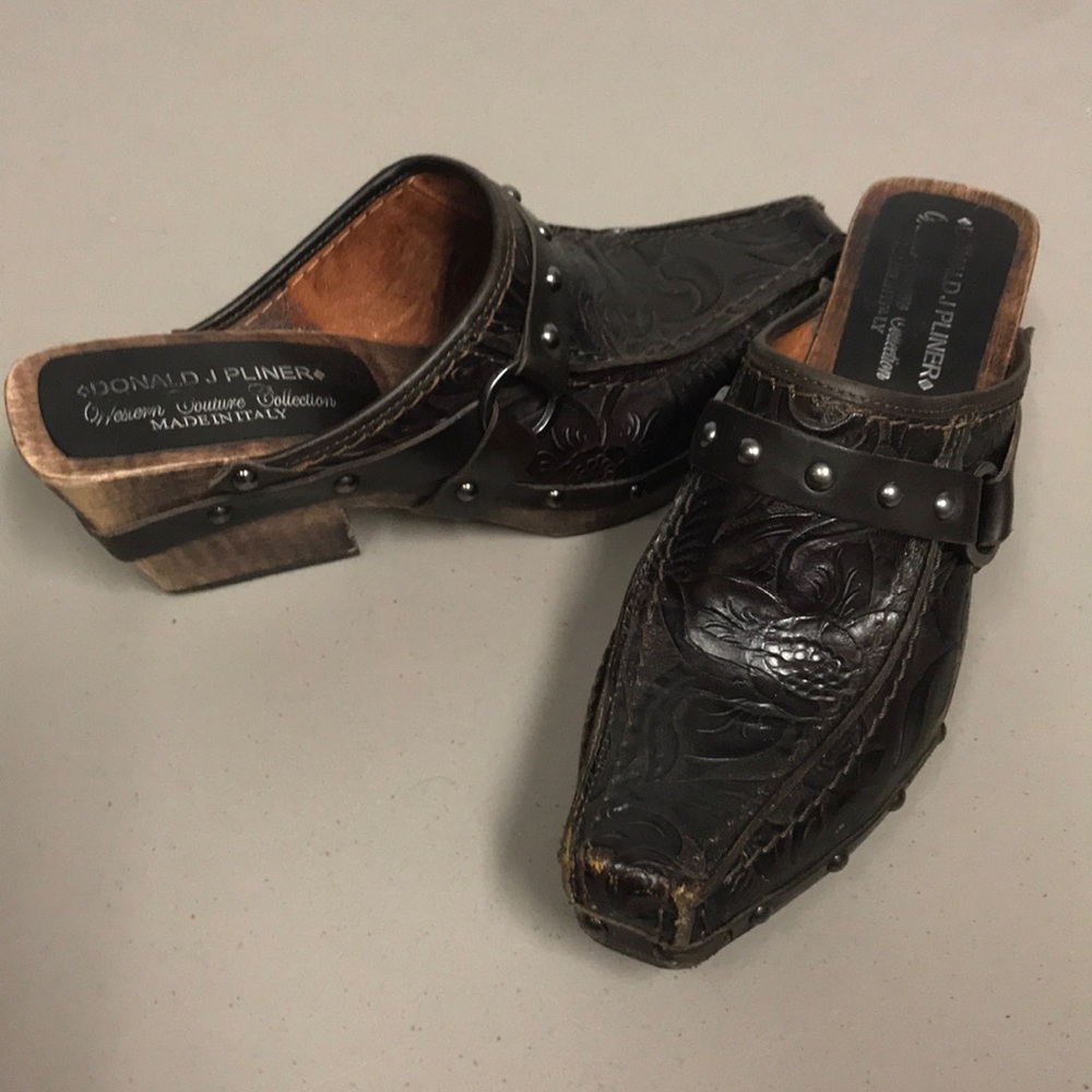 Donald J Pliner Charro Cowboy Mules